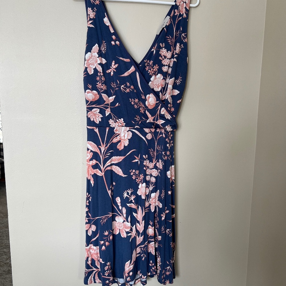 Womens, LOFT sleeveless dress, size 12, rayon/spandex